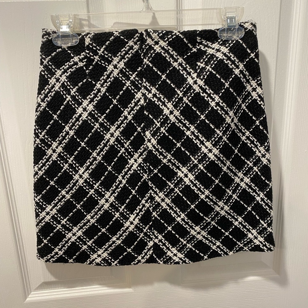 Tweed Mini Skirt - Picture 2 of 5